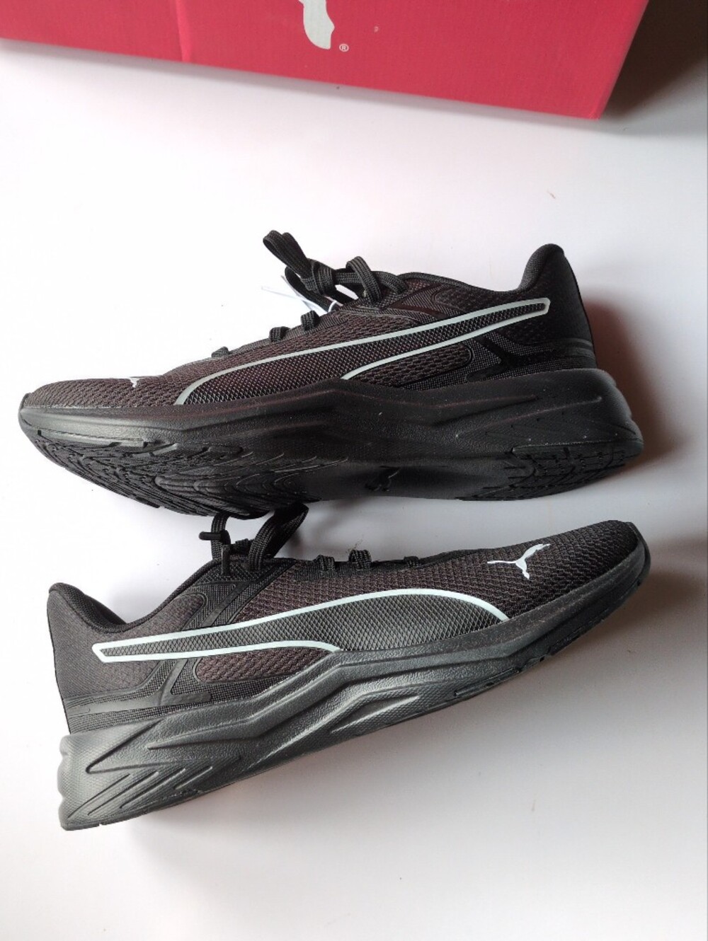 NIB Puma Disperse Black Athletic Mens Shoes Sz 9.5